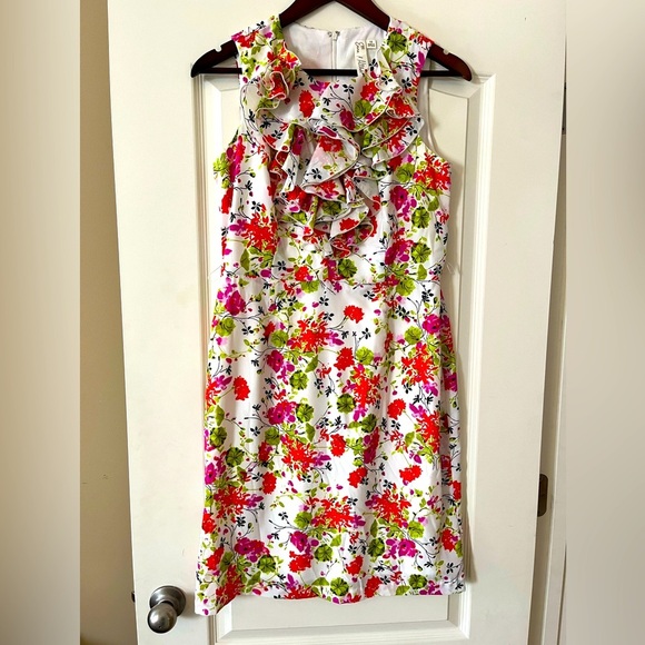 Emma & Michele Dresses & Skirts - Emma & Michele Sleeveless Floral Neckline Ruffle Dress Women’s Size 10